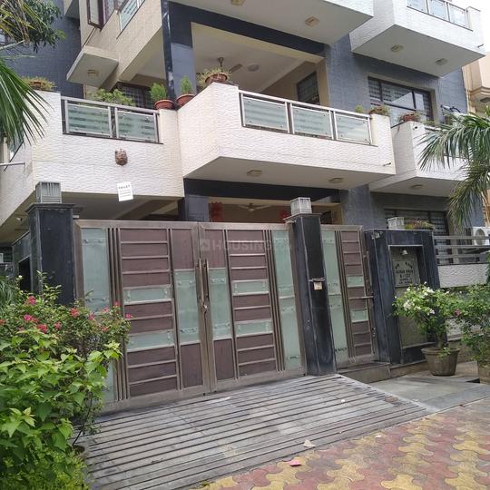 1 BHK Independent House for rent in Beta II Greater Noida, Greater