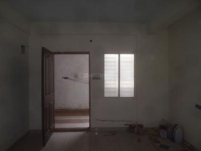 Gallery Cover Image of 1050 Sq.ft 2 BHK Apartment for buy in Vinayaka Nagar for 2250000