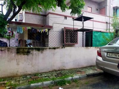 Gallery Cover Image of 3600 Sq.ft 3 BHK Independent House for buy in Khokhra for 21100000