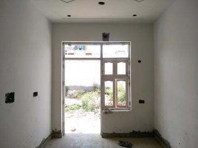 Gallery Cover Image of 450 Sq.ft 1 BHK Independent House for buy in Sector 104 for 2800000