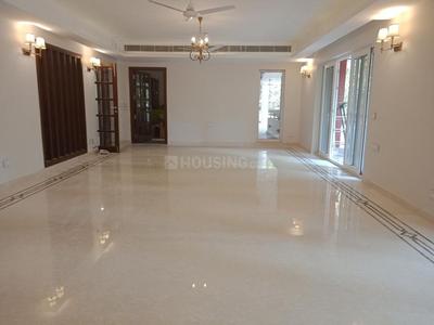 Gallery Cover Image of 7200 Sq.ft 4 BHK Independent Floor for rent in Panchsheel Park for 300000