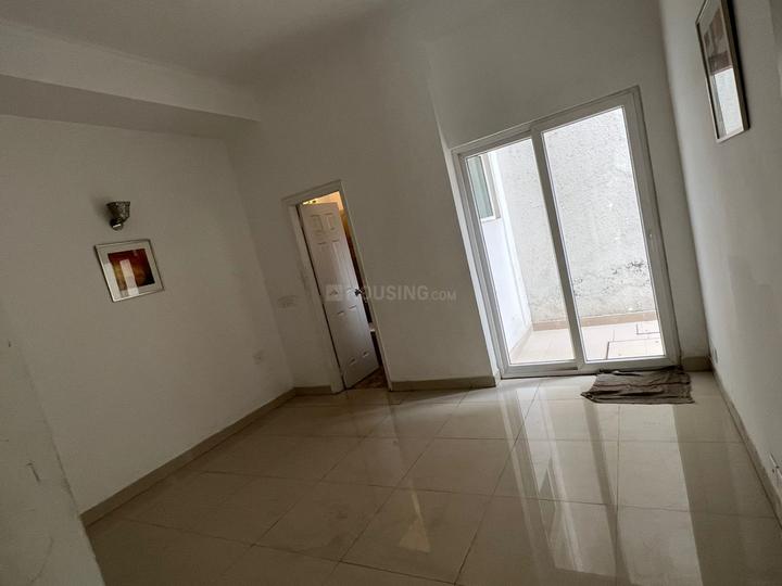 2220 Sqft 3 BHK Villa for sale in Paramount Golfforeste Villas