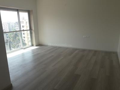 Gallery Cover Image of 1900 Sq.ft 4 BHK Apartment for buy in Khar West for 80000000