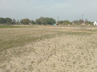 Gallery Cover Image of Sq.ft Residential Plot for buy in UPSIDC Electronics City for 800000