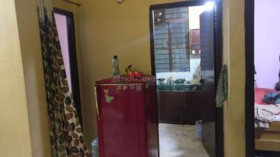 Gallery Cover Image of 700 Sq.ft 2 BHK Apartment for buy in Madhav Ganj for 2200000