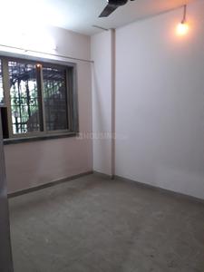 Gallery Cover Image of 650 Sq.ft 1 BHK Apartment for buy in Malad West for 12000000