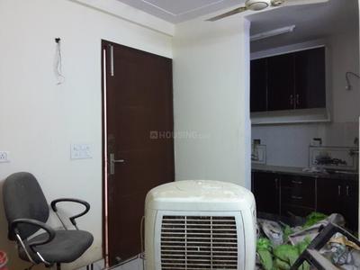 Gallery Cover Image of 450 Sq.ft 1 BHK Apartment for buy in Sheikh Sarai for 2500000
