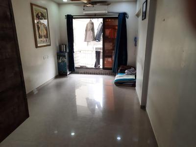 Gallery Cover Image of 860 Sq.ft 2 BHK Apartment for buy in Kandivali West for 13000000