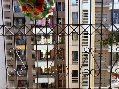 Gallery Cover Image of 750 Sq.ft 2 BHK Apartment for buy in Kandivali West for 11000000