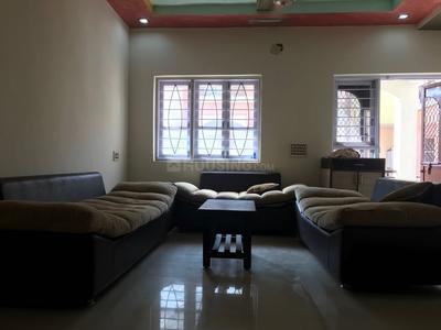 Gallery Cover Image of 2025 Sq.ft 4 BHK Apartment for buy in Naranpura for 7000000