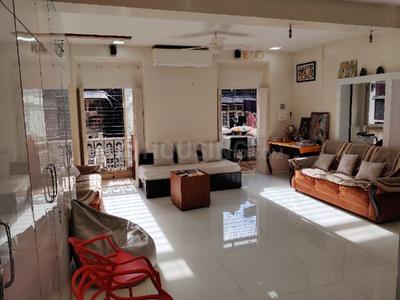Gallery Cover Image of 1800 Sq.ft 3 BHK Apartment for buy in Fort for 29500000