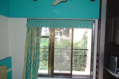 Gallery Cover Image of 1100 Sq.ft 2 BHK Apartment for rent in Juhu for 89000