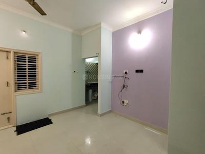 Gallery Cover Image of 600 Sq.ft 1 BHK Independent Floor for rent in JP Nagar 9th Phase for 7500