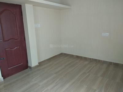Gallery Cover Image of 1000 Sq.ft 2 BHK Apartment for buy in Tambaram for 5700000