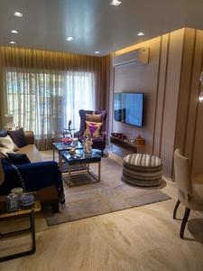 Gallery Cover Image of 883 Sq.ft 3 BHK Apartment for buy in Kandivali East for 22000000