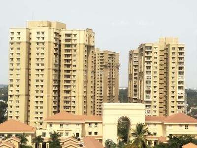Gallery Cover Image of 1700 Sq.ft 3 BHK Apartment for rent in Sobha City Apartments, Tirumanahalli for 30000