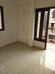 Gallery Cover Image of 1080 Sq.ft 2 BHK Independent Floor for buy in Shipra Suncity for 4500000