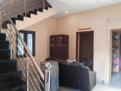 Gallery Cover Image of 1200 Sq.ft 3 BHK Independent House for rent in Medavakkam for 15000