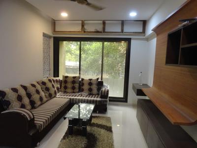 Gallery Cover Image of 1740 Sq.ft 3 BHK Independent Floor for buy in Goregaon West for 30000000