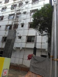 Gallery Cover Image of 642 Sq.ft 2 BHK Apartment for buy in Bangur Avenue for 3850000