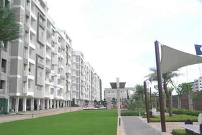 Gallery Cover Image of 1200 Sq.ft 3 BHK Apartment for buy in Kolar Road for 4500000