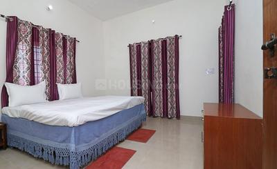 Gallery Cover Image of 900 Sq.ft 2 BHK Independent House for buy in Medavakkam for 5800000