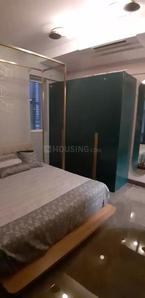 Gallery Cover Image of 1800 Sq.ft 3 BHK Apartment for buy in Malad West for 23500000