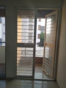 Gallery Cover Image of 990 Sq.ft 2 BHK Apartment for buy in Indira Nagar for 3720000
