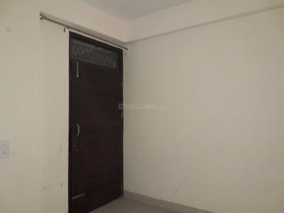 Gallery Cover Image of 450 Sq.ft 1 BHK Apartment for buy in Jaunapur for 1600000