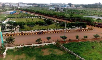 Gallery Cover Image of Sq.ft Residential Plot for buy in Shamshabad for 10140000
