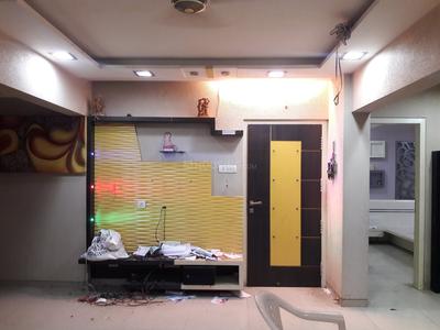 Gallery Cover Image of 1390 Sq.ft 3 BHK Apartment for buy in Dahisar West for 17500000