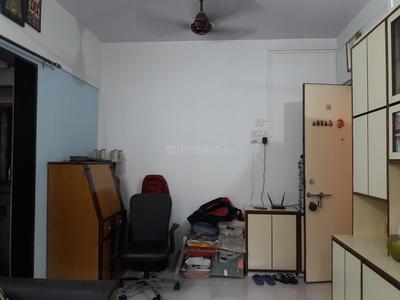 Gallery Cover Image of 600 Sq.ft 1 BHK Apartment for buy in Shivaji Nagar for 10000000