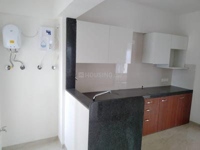 Gallery Cover Image of 2500 Sq.ft 4 BHK Independent House for rent in Dattani Priti Vihar And Leslie Villas, Kandivali East for 75000
