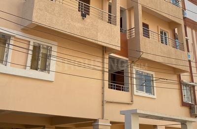 Gallery Cover Image of 1300 Sq.ft 2 BHK Apartment for rent in Hafeezpet for 20200
