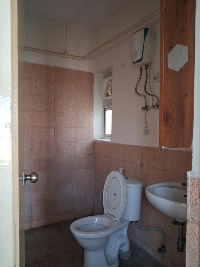 Jaypee Aman III - Image 11