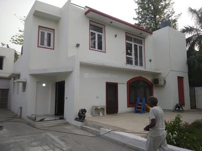 Gallery Cover Image of 5000 Sq.ft 3 BHK Independent House for rent in Neb Sarai for 80000