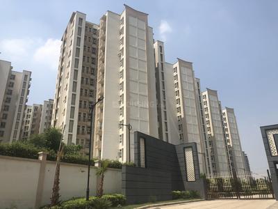 Gallery Cover Image of 1000 Sq.ft 2 BHK Apartment for buy in Sector 67 for 4000000