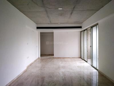 Gallery Cover Image of 2700 Sq.ft 4 BHK Apartment for buy in Makarba for 15700000