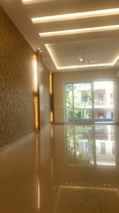 Gallery Cover Image of 2000 Sq.ft 3 BHK Independent Floor for buy in DLF Phase 2 for 23500000