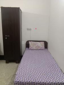 Bedroom Image of Majestic Girls PG in Sector 19