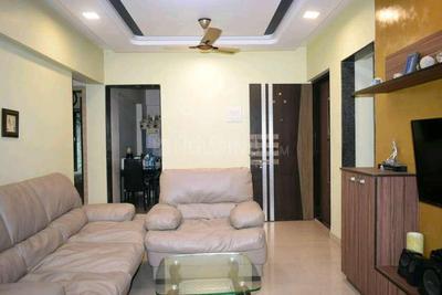 Gallery Cover Image of 1215 Sq.ft 3 BHK Apartment for buy in Mulund East for 30500000