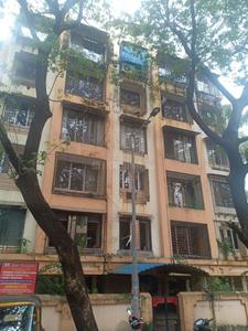 Gallery Cover Image of 900 Sq.ft 2 BHK Apartment for buy in Goregaon West for 13000000