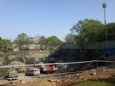 Gallery Cover Image of 1200 Sq.ft 2 BHK Apartment for buy in Govandi for 19000000