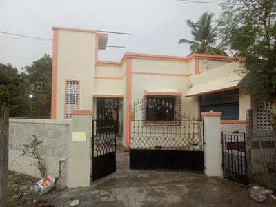 Gallery Cover Image of 2400 Sq.ft 3 BHK Independent House for buy in Porur for 11800000