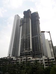 Gallery Cover Image of 1790 Sq.ft 3 BHK Apartment for buy in Malad East for 34000000