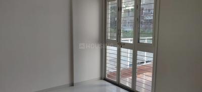 Gallery Cover Image of 950 Sq.ft 2 BHK Apartment for buy in Mahalunge for 5000000