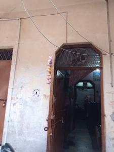 Gallery Cover Image of 450 Sq.ft 1 BHK Independent House for buy in Razapur Khurd for 1800000