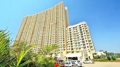 Gallery Cover Image of 811 Sq.ft 2 BHK Apartment for buy in Thane West for 11560000