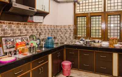 Kitchen Image of Charan Chauhan in Sector 61