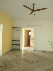Gallery Cover Image of 1100 Sq.ft 2 BHK Apartment for buy in Velachery for 6000000